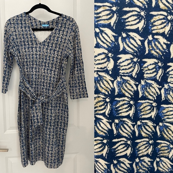 J. McLaughlin Blue Print 3/4 Sleeve Ponte Knit Tie Dress Medium Office Work G51 - Picture 1 of 8